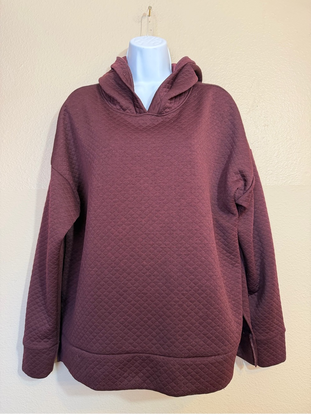Victoria Sport Quilted Hooded Pullover Sweater